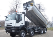 Самосвал IVECO TRAKKER